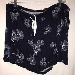 Women’s Simply Vera shorts size 2X flowy